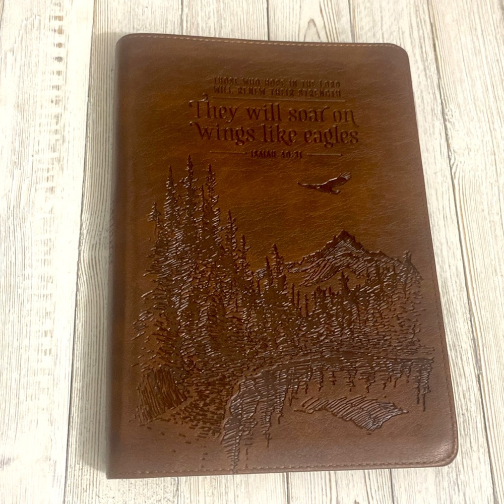 Men’s Zip Around Journal / Leather bound / Scripture Paged